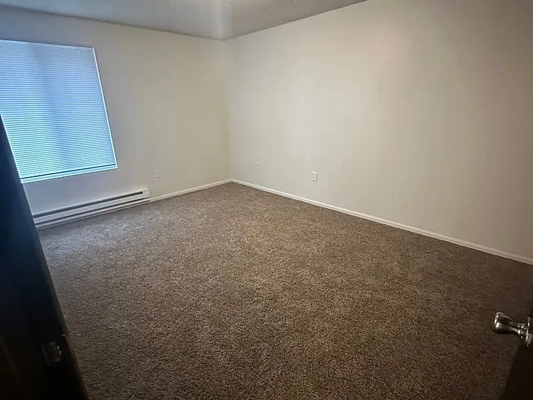 Westwood Apartments — Photo 26