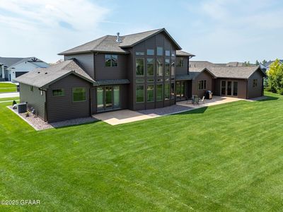 1588 57th Ave S, Grand Forks, ND, 58201