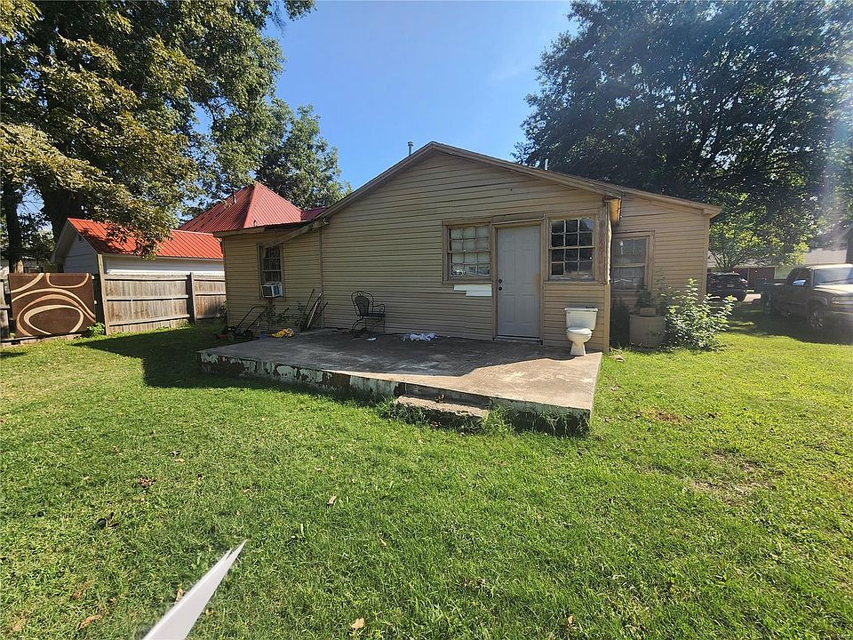 605 N Jackson St, MO 63857 MLS 23058123 Zillow