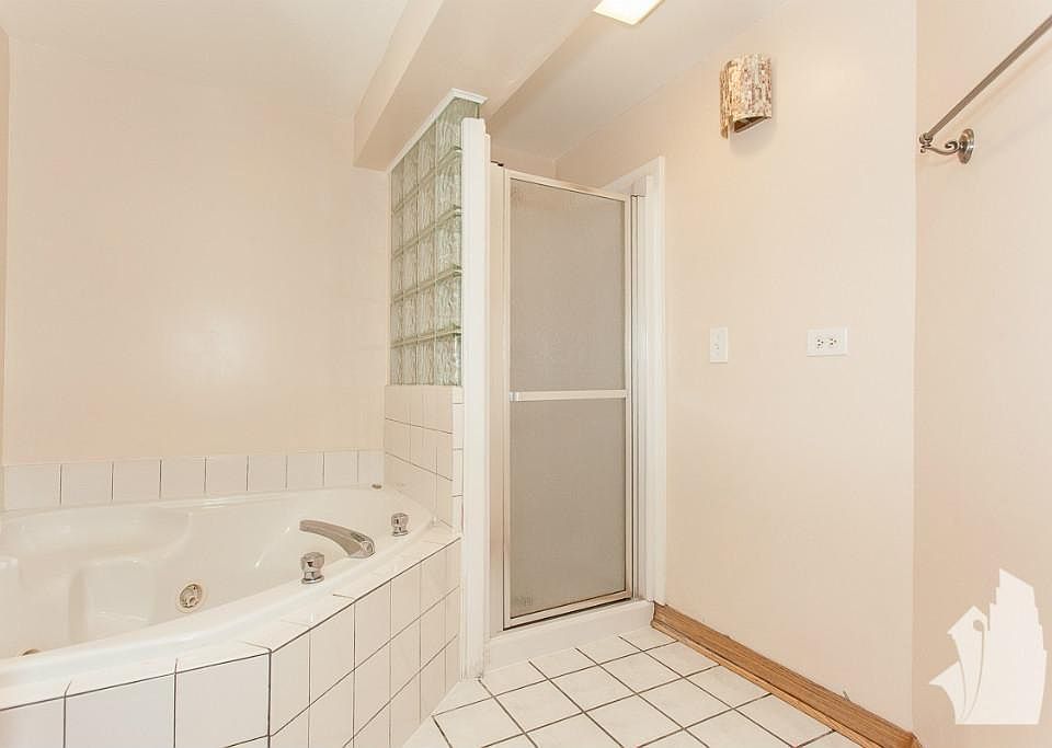 1st image of 3611 N Damen Ave #1A