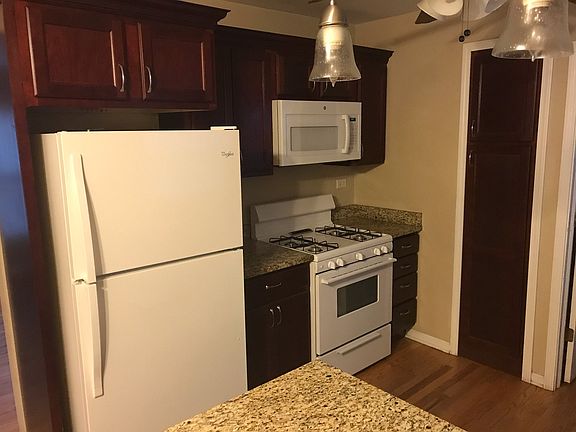 3rd image of 1401 Kasten Dr