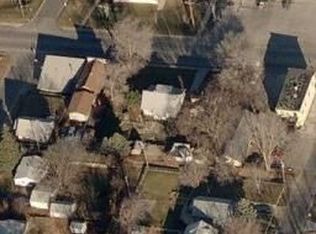 4863 Q St, Omaha, NE 68117