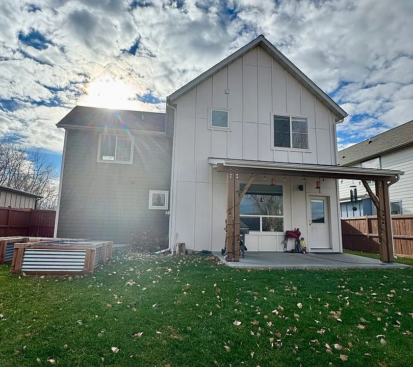 25 Ramshorn Peak Ln