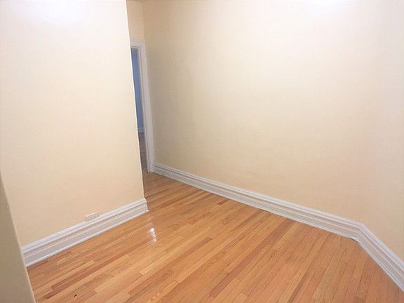 3rd image of 86 Fort Washington Ave APT 1H