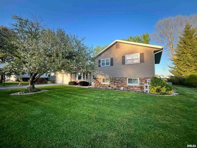 400 N Kellogg St, Yates City, IL, 61572