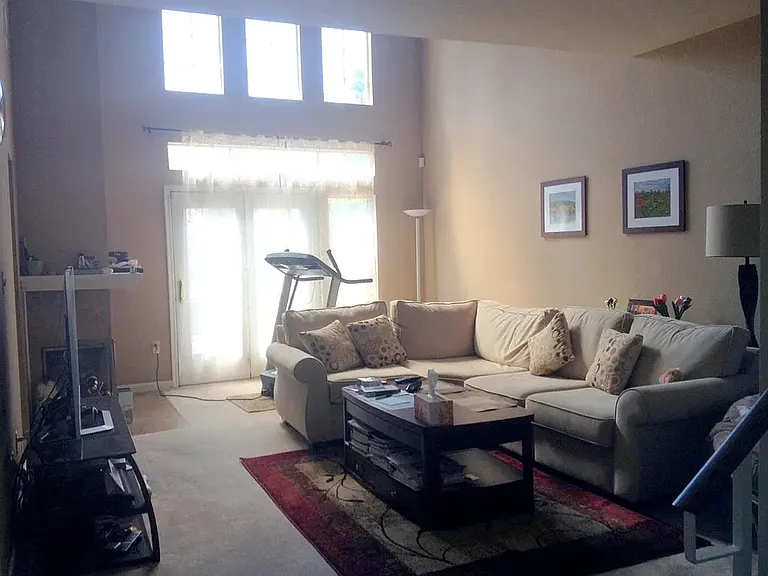 2652 Heritage Park Cir — Photo 4