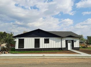 1209 Leadore Ave, Salmon, ID 83467