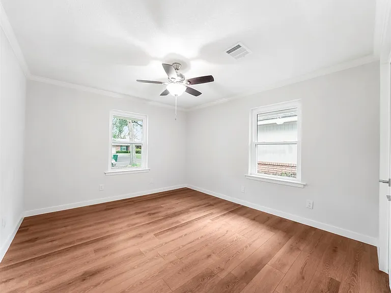 4309 Stillbrooke Dr — Photo 27