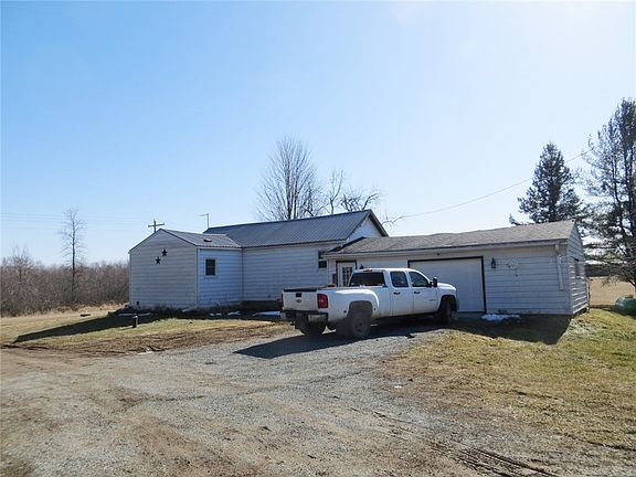 2nd image of N16861 Dickerson Avenue