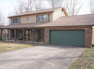 402 Country Cove Ests, Scott Depot, WV 25560