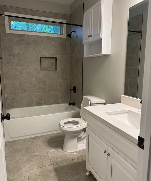 52 Claire Dr SE #B — Photo 12