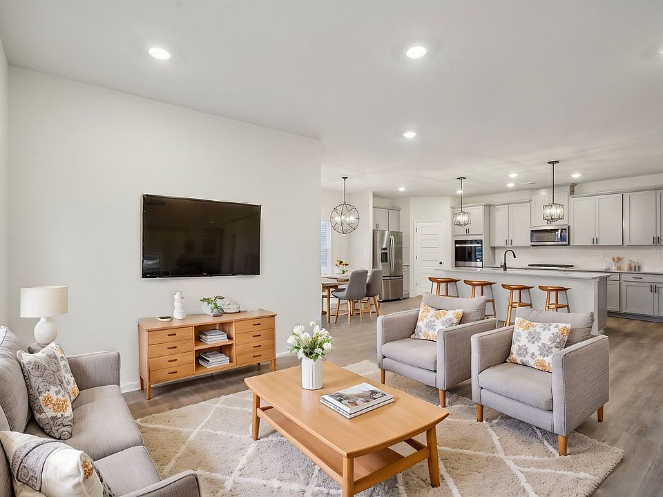 The Gibson floorplan with the Distinct 1 interior package.