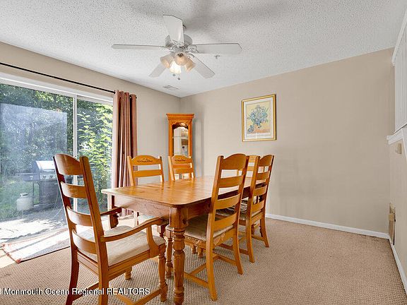 4th image of 2102 Grassy Hollow Drive