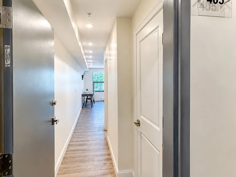 1034 Commonwealth Ave #405 — Photo 3