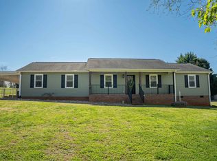 189 Alberta Dr, Woodruff, SC 29388