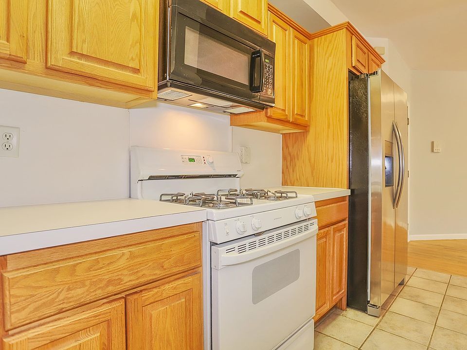 1st image of 205-207 Madison St #2A