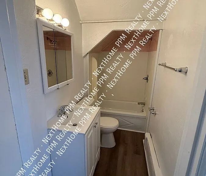 216 Oneida St #1 — Photo 12
