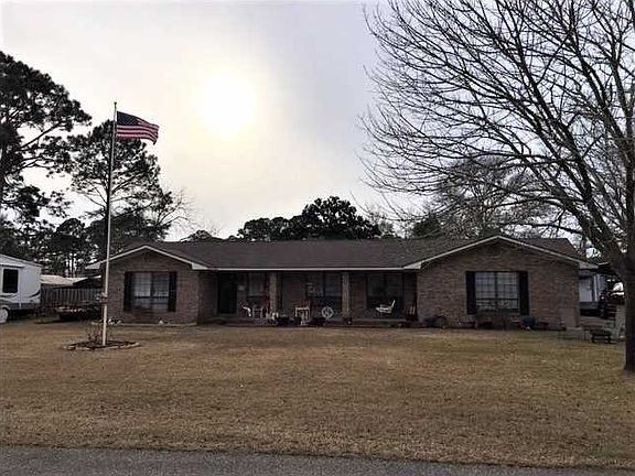2nd image of 2106 Juniper Ave