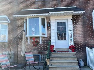 2818 Fanshawe St, Philadelphia, PA 19149