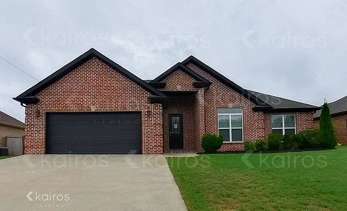 107 Kamarie Ln