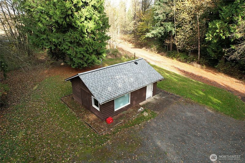3rd image of 8085 Audra Lane