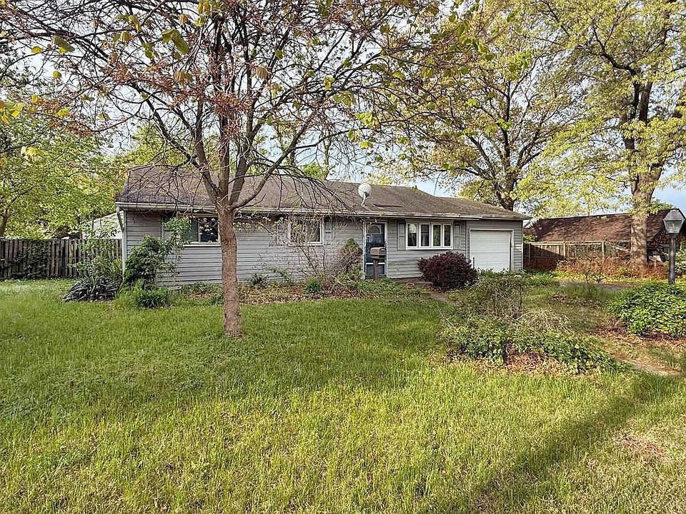 2nd image of 769 224th St