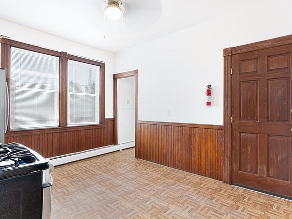 2nd image of 317 Branch Ave Floor 2