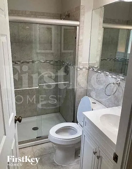 1351 Virginia Dr — Photo 10