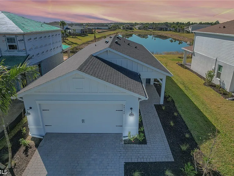 44148 Kelly Dr — Photo 1