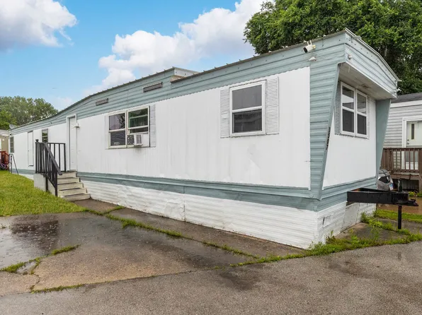 8800 S Harlem Ave Trailer 1507, Bridgeview, IL 60455