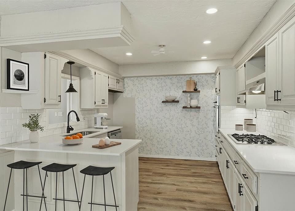 1st image of 3300 Rock Creek Rd