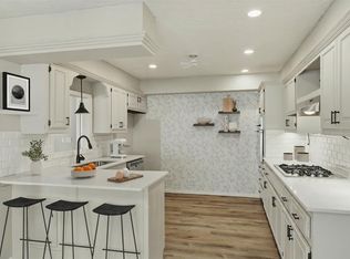 3300 Rock Creek Rd, Edmond, OK 73013