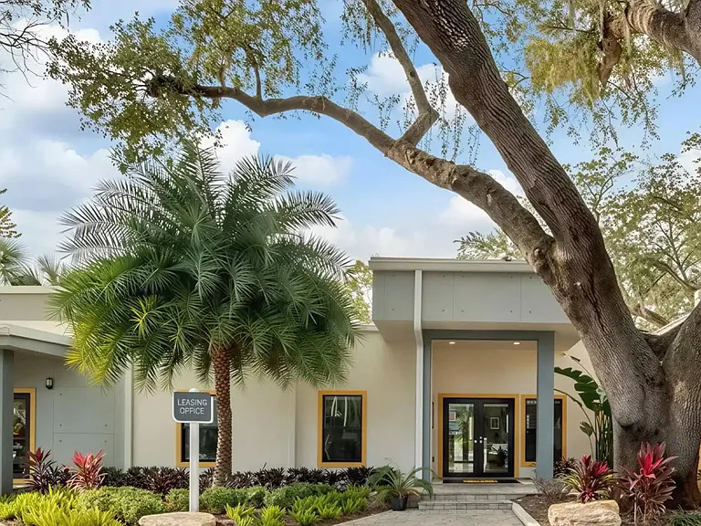 Leasing Office