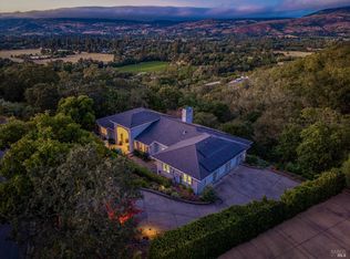 26 Old Coach Rd, Napa, CA 94558