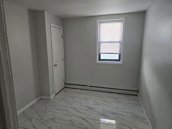 4th image of 1747 Mahan Ave Floor 1