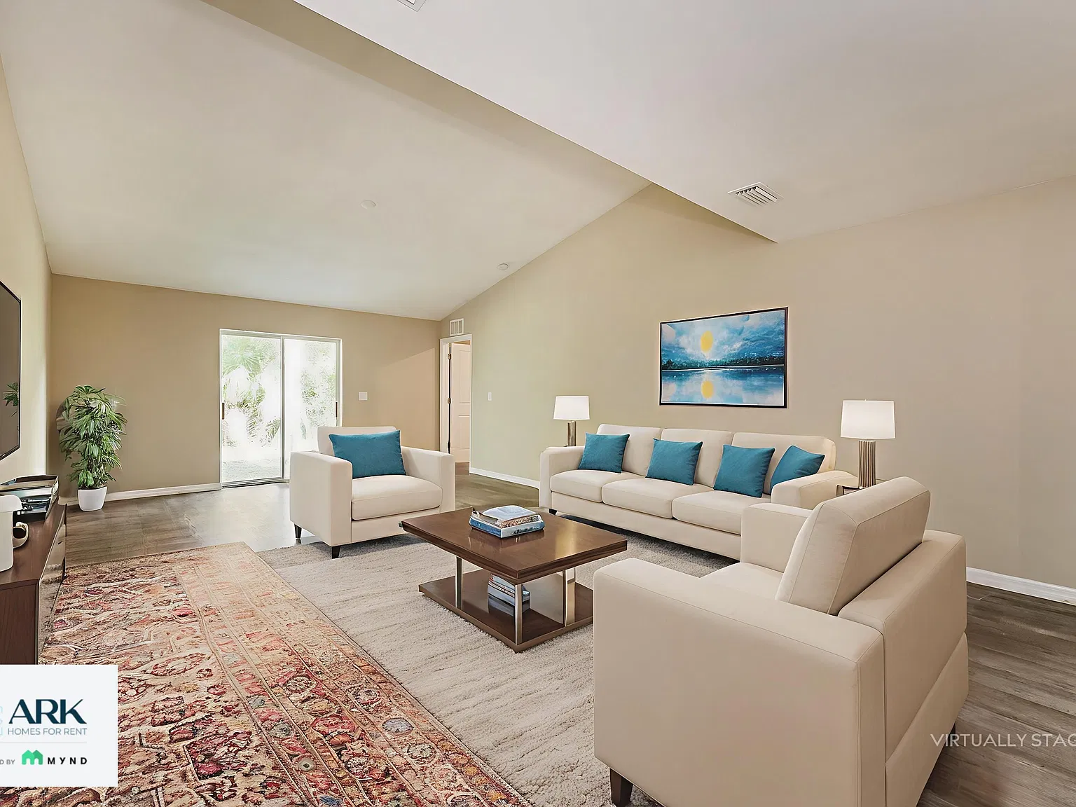 3 bed, 2.0 bath, 1403 sqft, $1,475 — Photo 3
