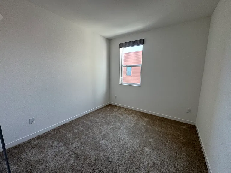 5891 Cadence Ave — Photo 11