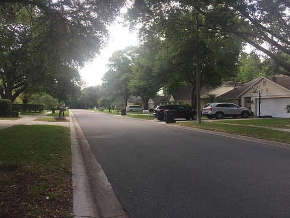 5th image of 6216 Eaglebrook Ave