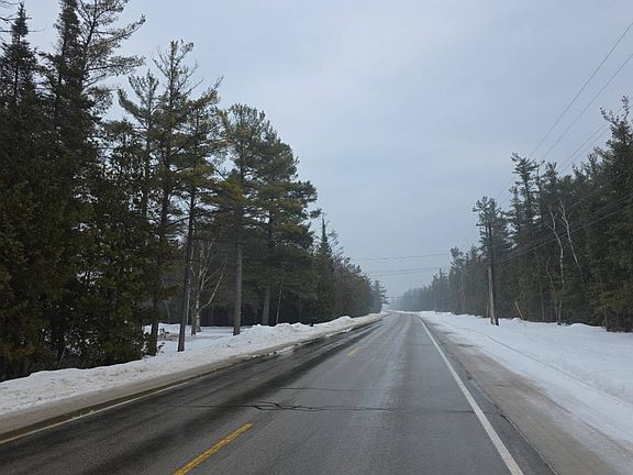 4th image of 3848 Bloom Rd