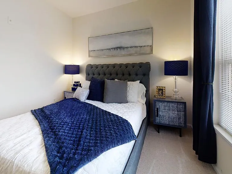 Windsor West | Specials Available — Photo 62