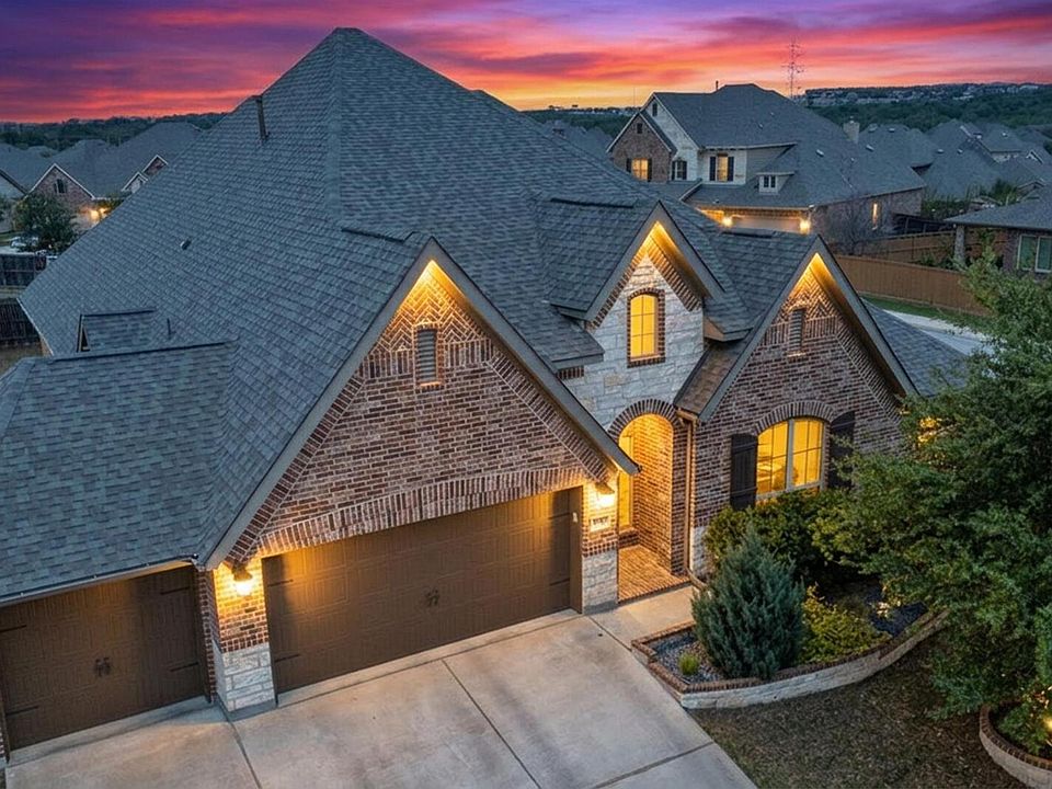 1st image of 1928 Cottonwood Way