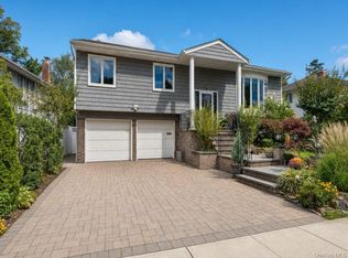 2919 Bond Drive, Merrick, NY 11566