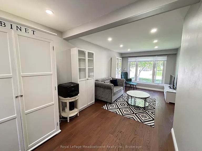 784 Graham Bell Ct — Photo 6