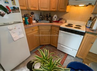 136 Chiswick Rd #B60D58364, Brighton, MA 02135