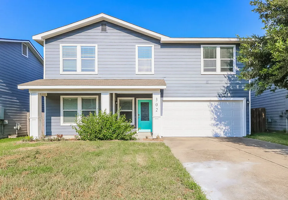 302 Falling Pine Dr