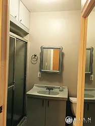 Rented by Kian Realty