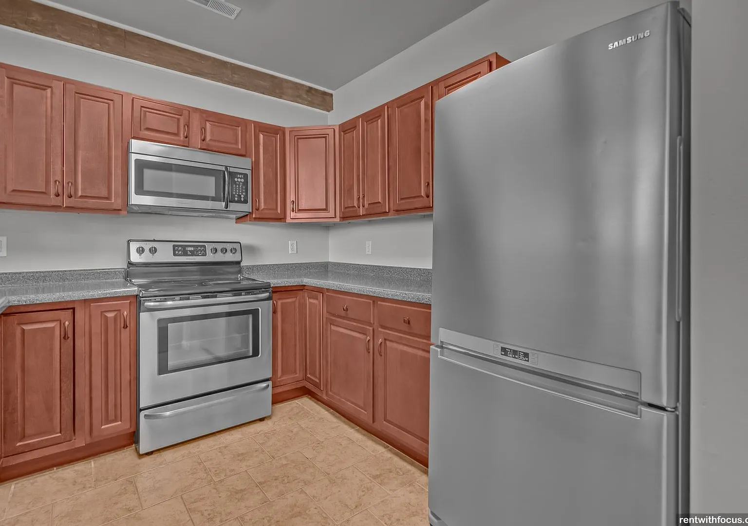 230 Main Street — Photo 2