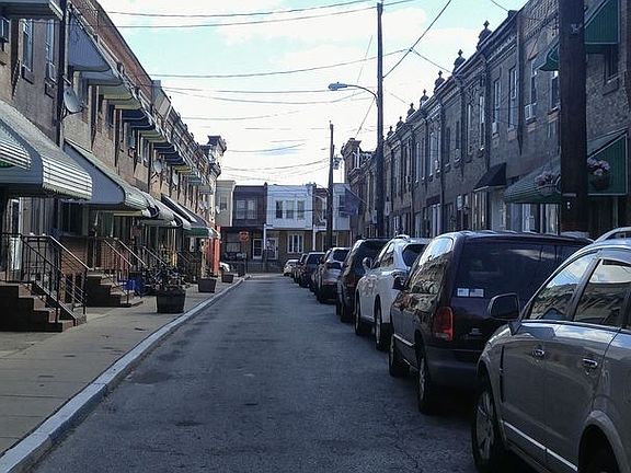 3rd image of 1741 McClellan St
