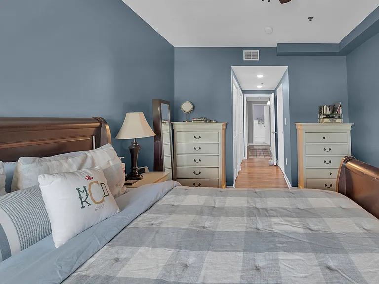 920 Jefferson St #604 — Photo 10