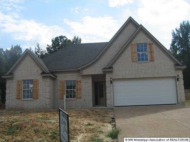 1st image of 707 Buttermilk Dr